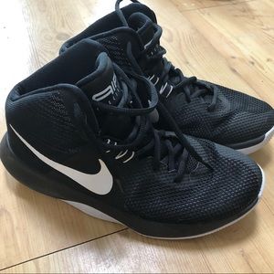 NIKE AIR PRECISION Women’s Basketball Shoes